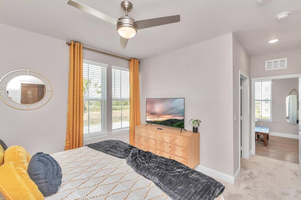 The Golden Treasure Near Kemah Boardwalk! Apartment Exterior photo